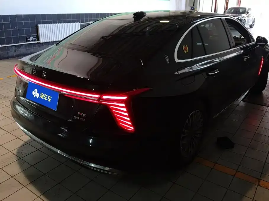 Hongqi H5 — фото 3