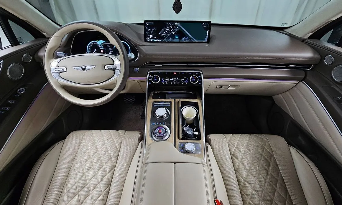 Genesis GV80 — фото 10