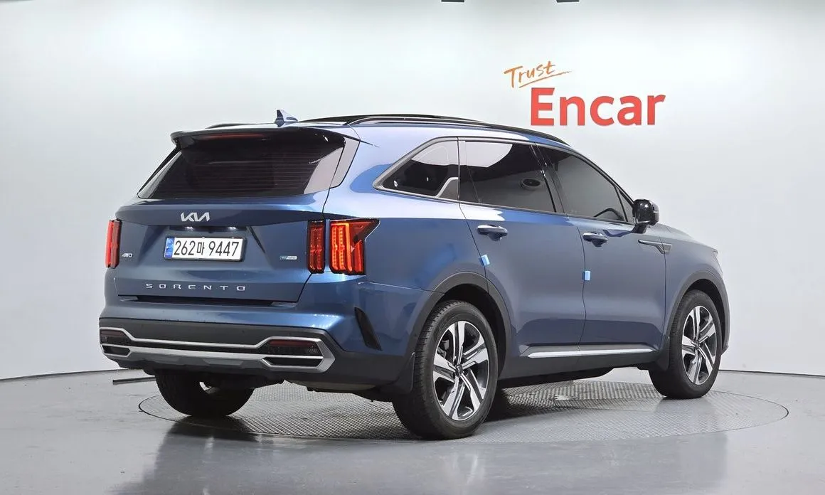 Kia Sorento — фото 4