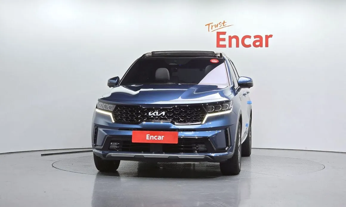 Kia Sorento — фото 10
