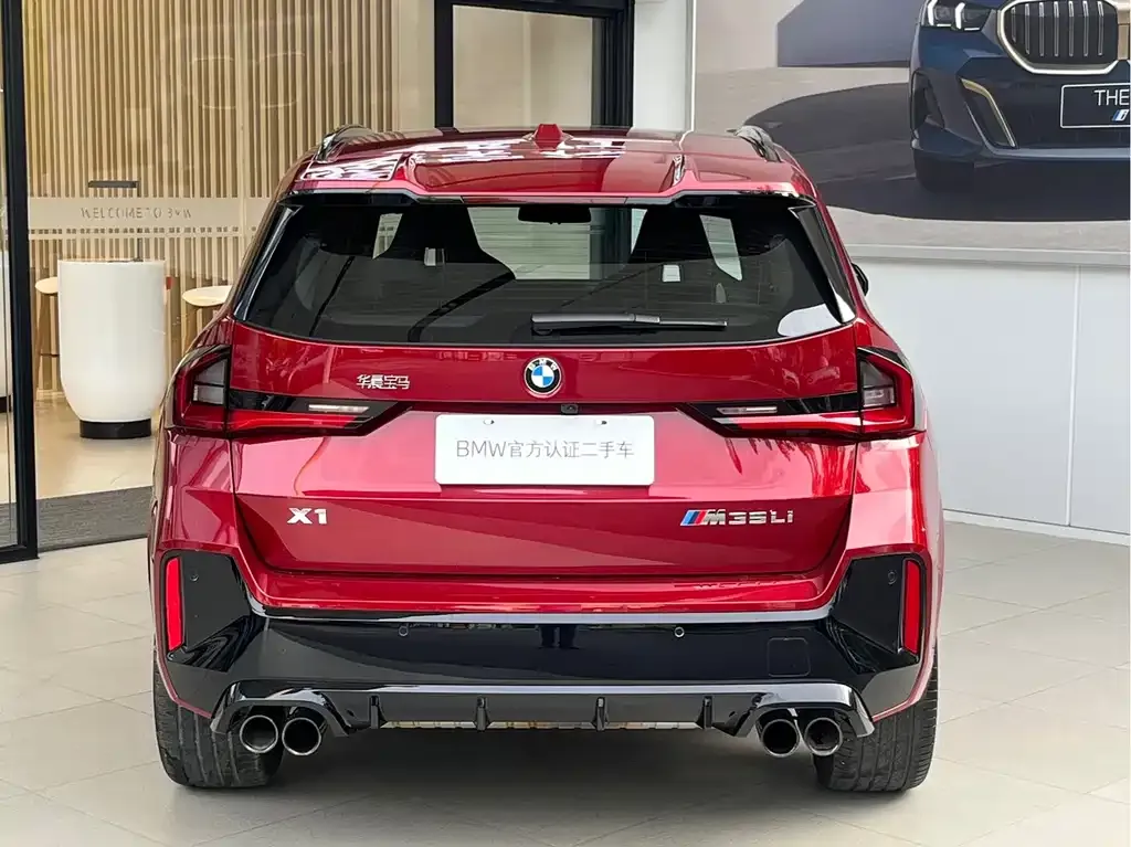 BMW X1 M35Li — фото 6