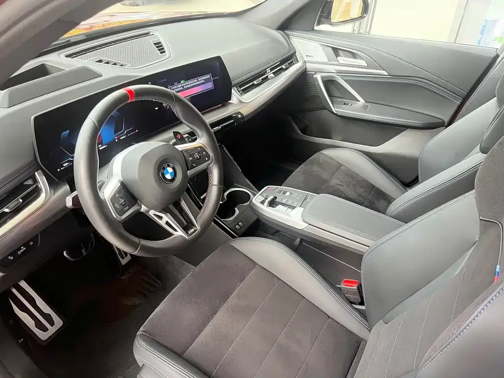 BMW X1 M35Li — фото 3