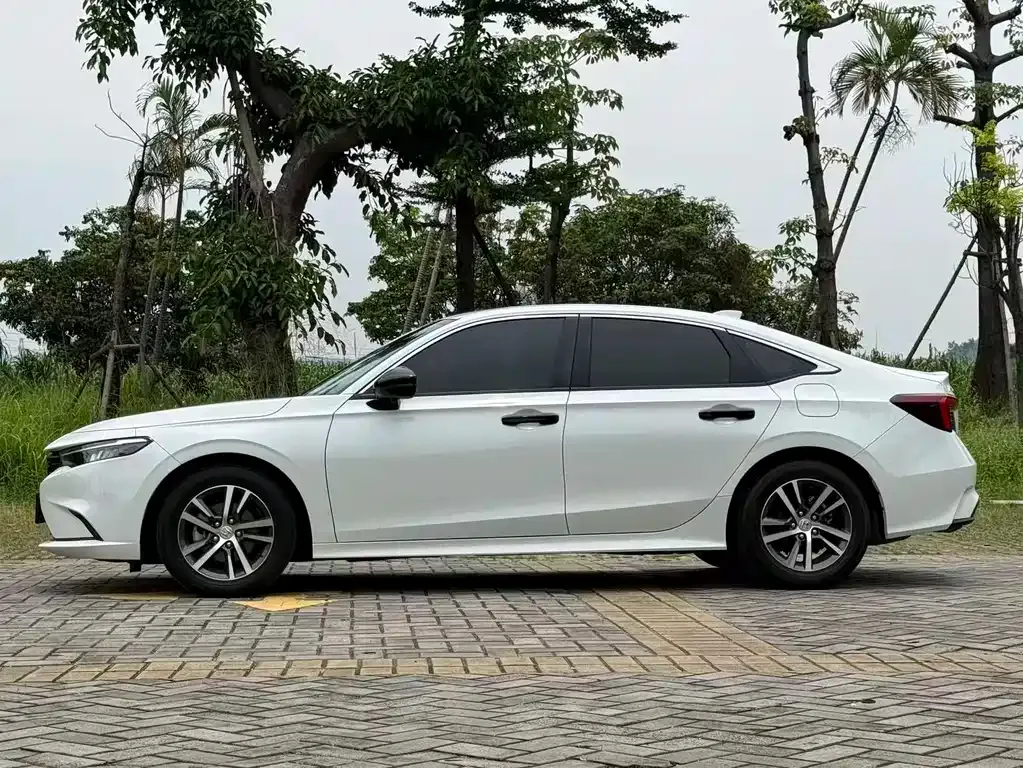 Honda Integra 2024 из CN, фото 4