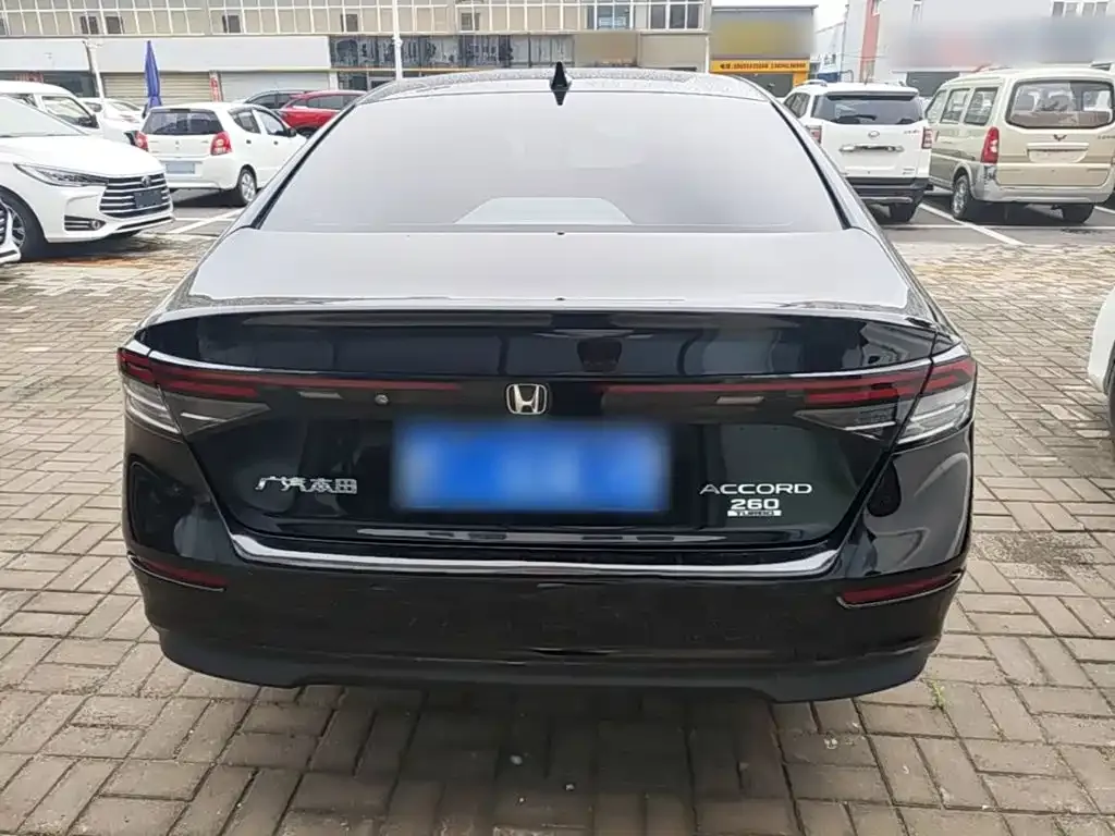 Honda Accord 2024 из CN, фото 2