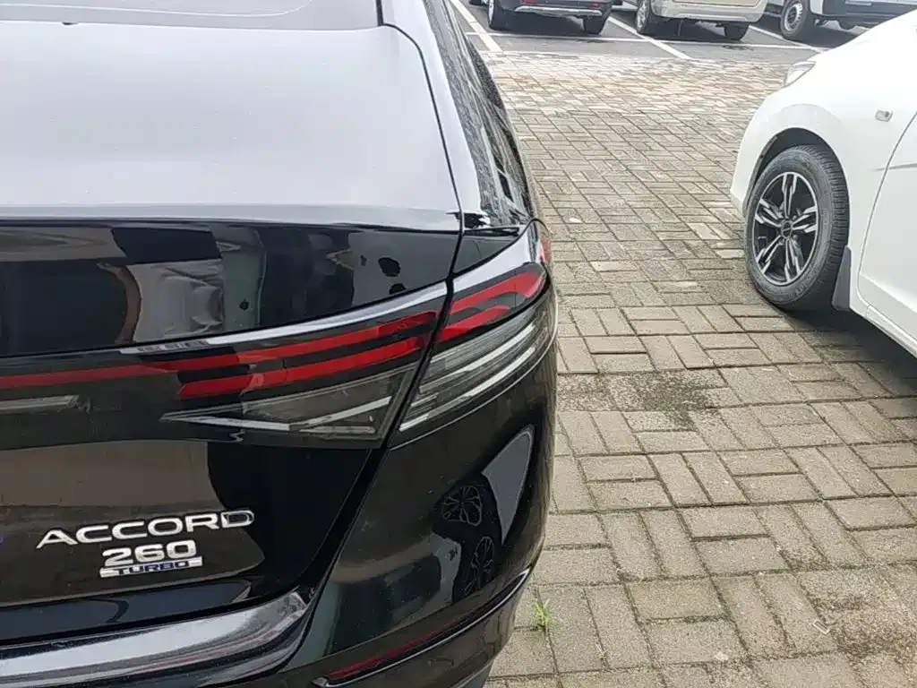 Honda Accord 2024 из CN, фото 10