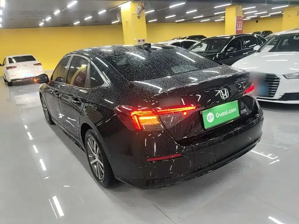 Honda Civic — фото 6