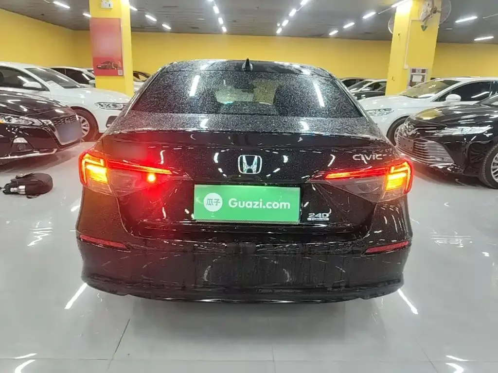 Honda Civic — фото 2