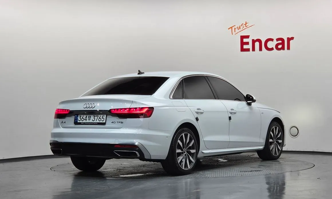 Audi A4 — фото 4