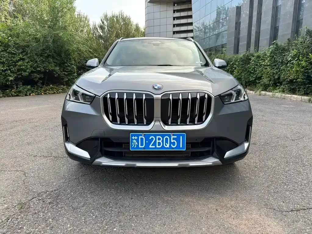 BMW X1 — фото 10