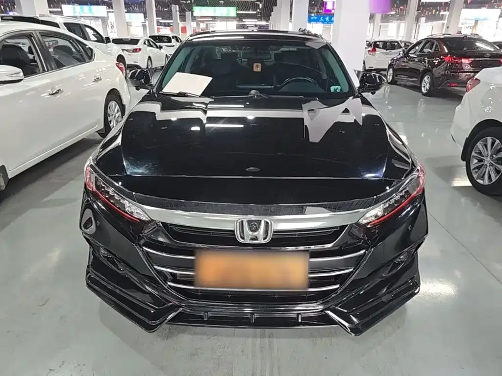 Honda Accord — фото 4