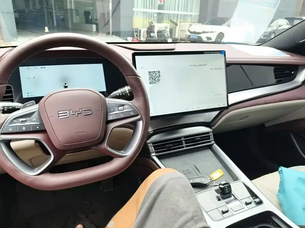 BYD Seal 07 DM-i — фото 4