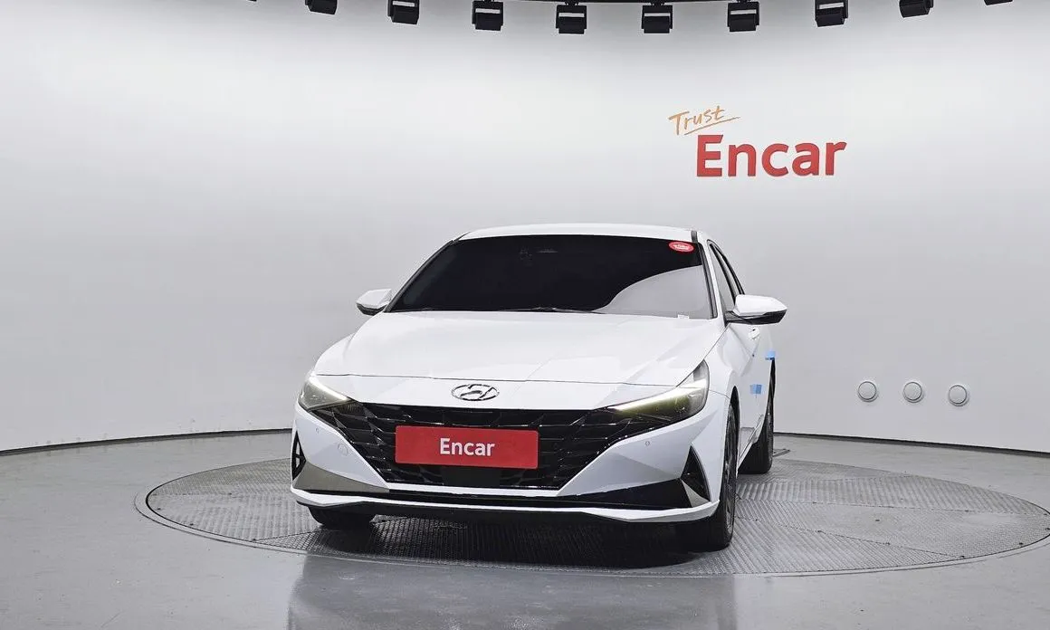 Hyundai AVANTE — фото 2