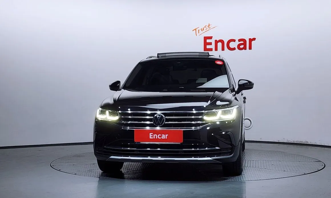 Volkswagen Tiguan — фото 2