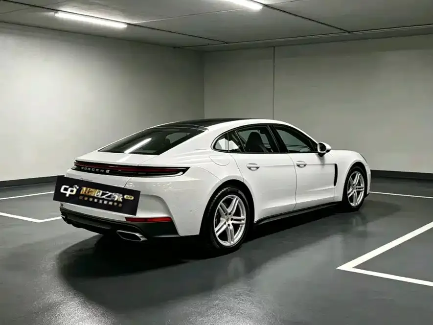 Porsche Panamera — фото 4