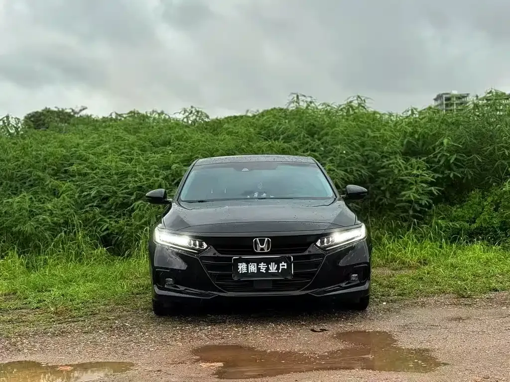 Honda Accord — фото 4