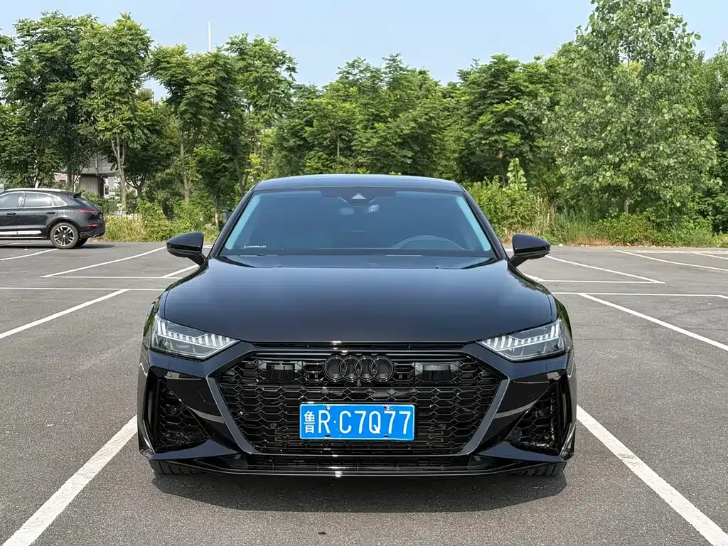 Audi A7L — фото 8