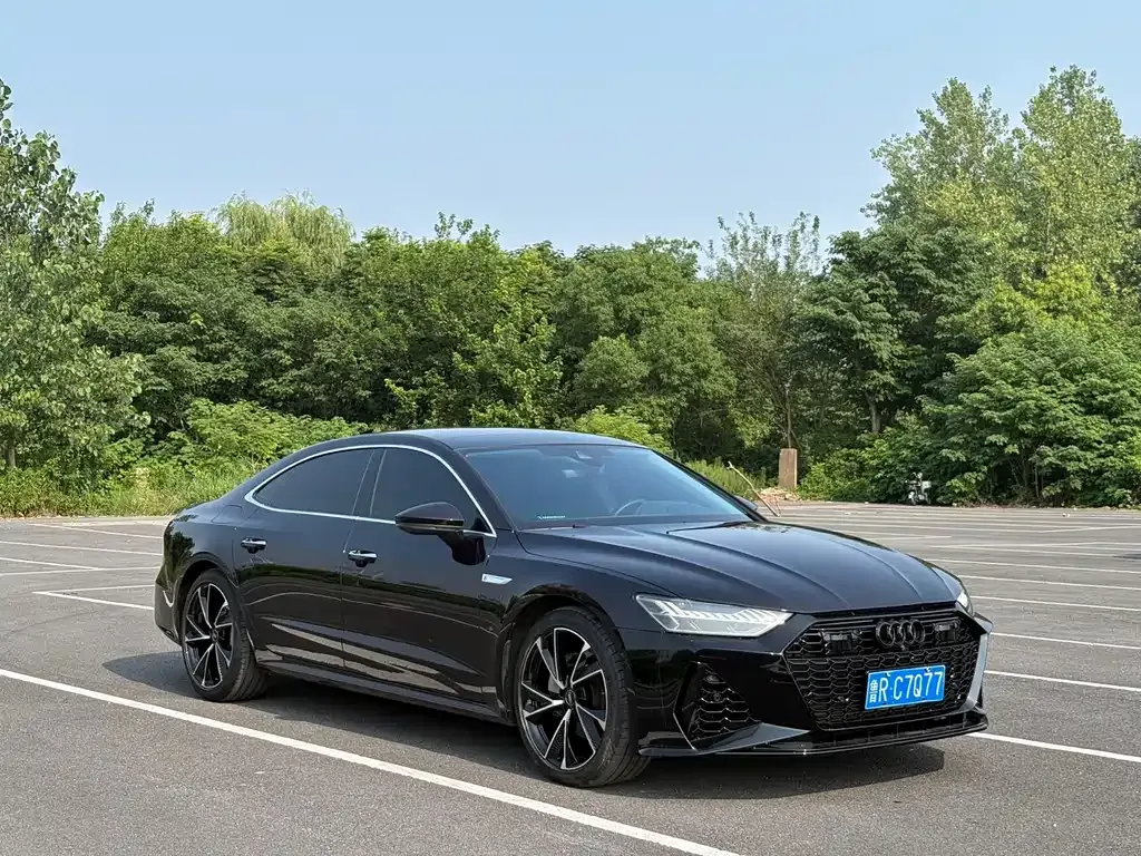 Audi A7L — фото 6