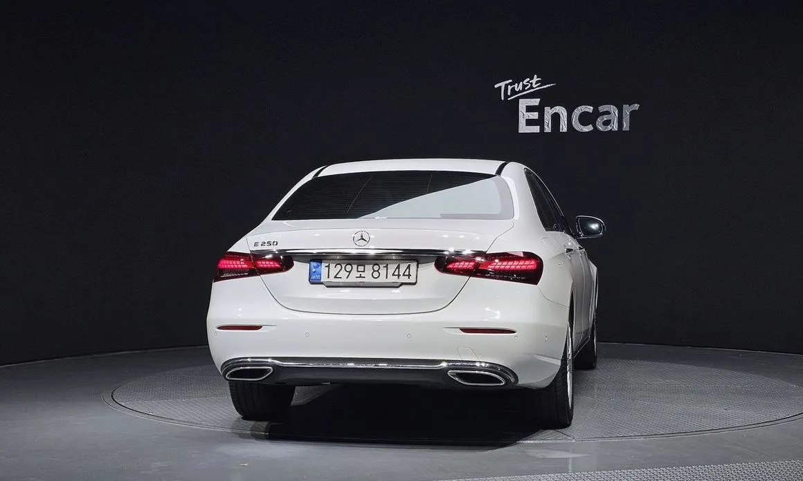 Mercedes-Benz E-Class 2022 из KR, фото 3