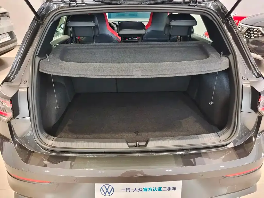 Volkswagen Golf GTI — фото 4