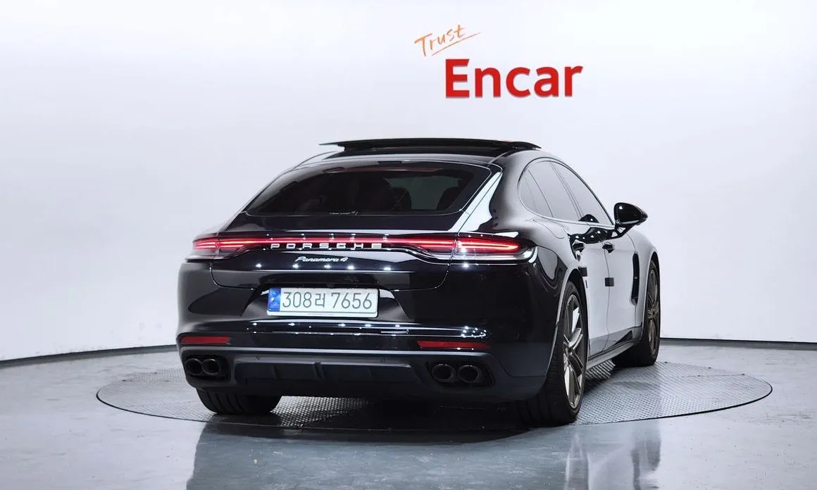 Porsche Panamera 2023 из KR, фото 2