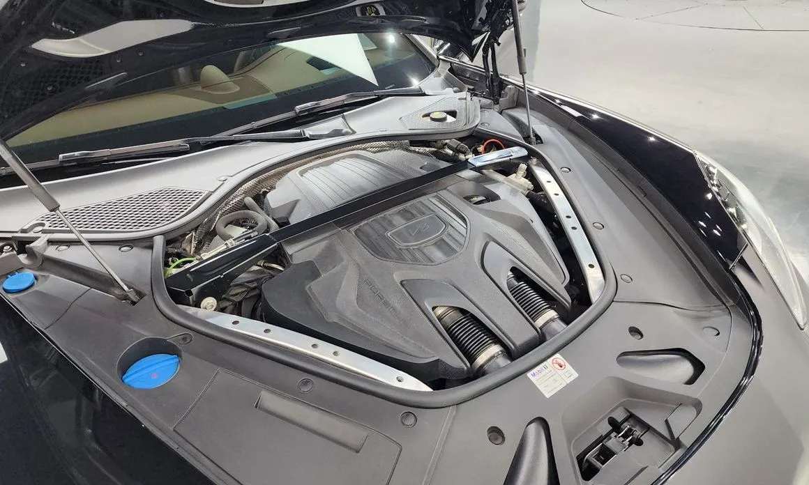 Porsche Panamera 2023 из KR, фото 10