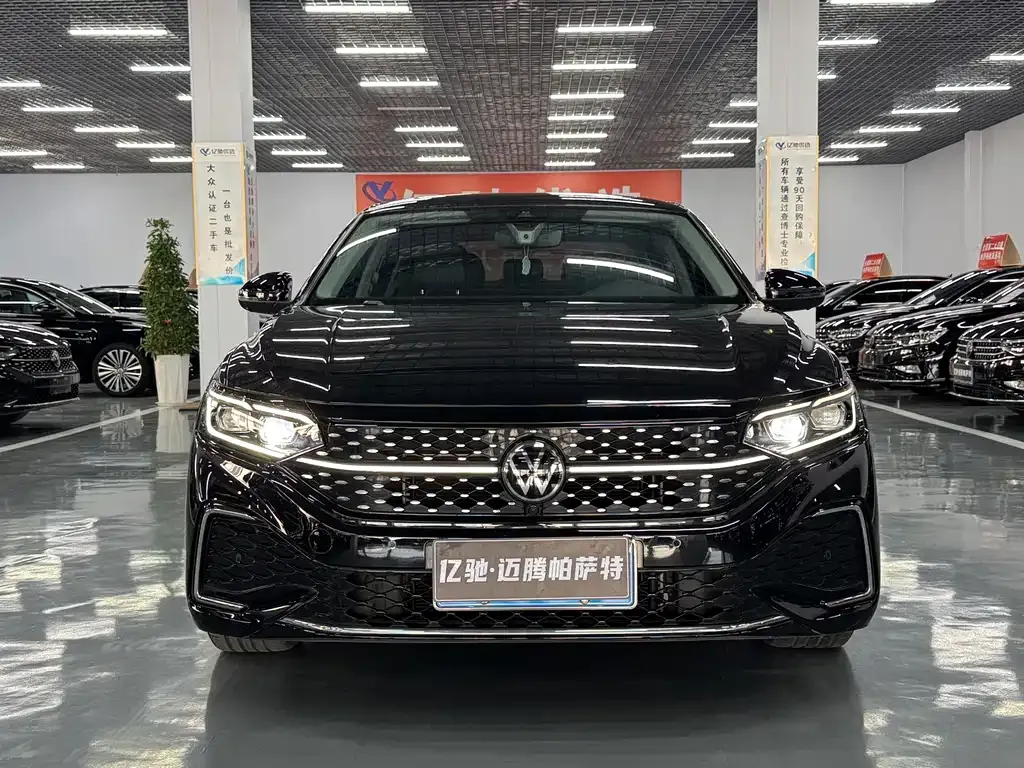 Volkswagen Passat — фото 6