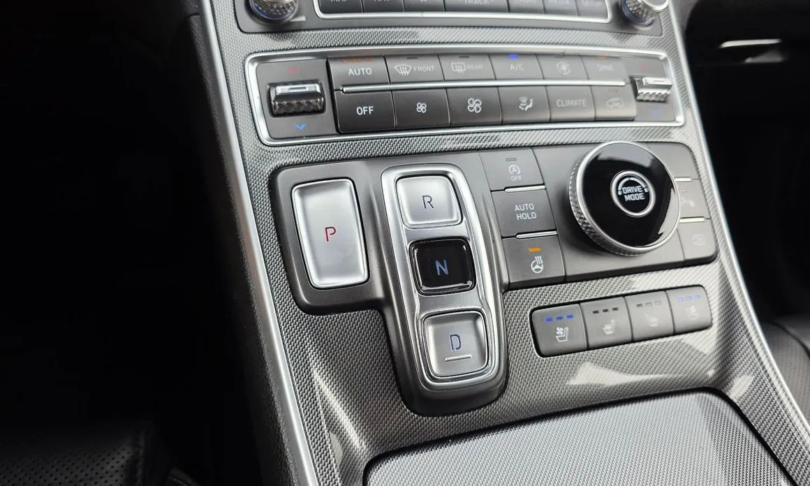 Hyundai Santafe — фото 9
