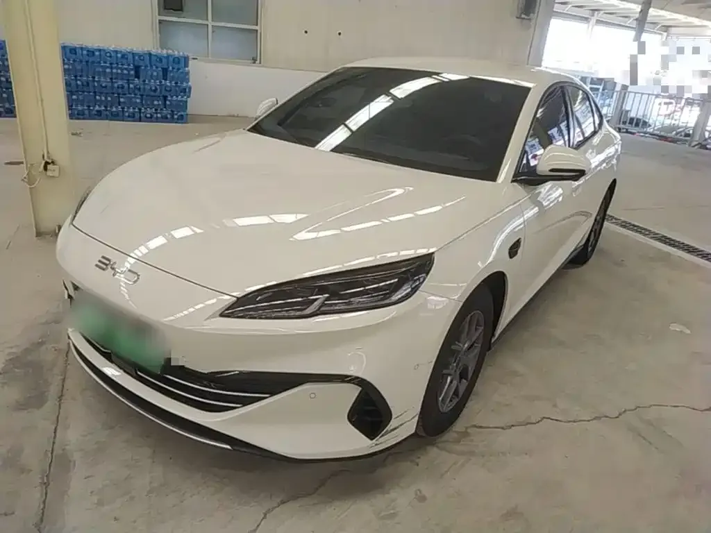BYD Seal 06 — фото 1