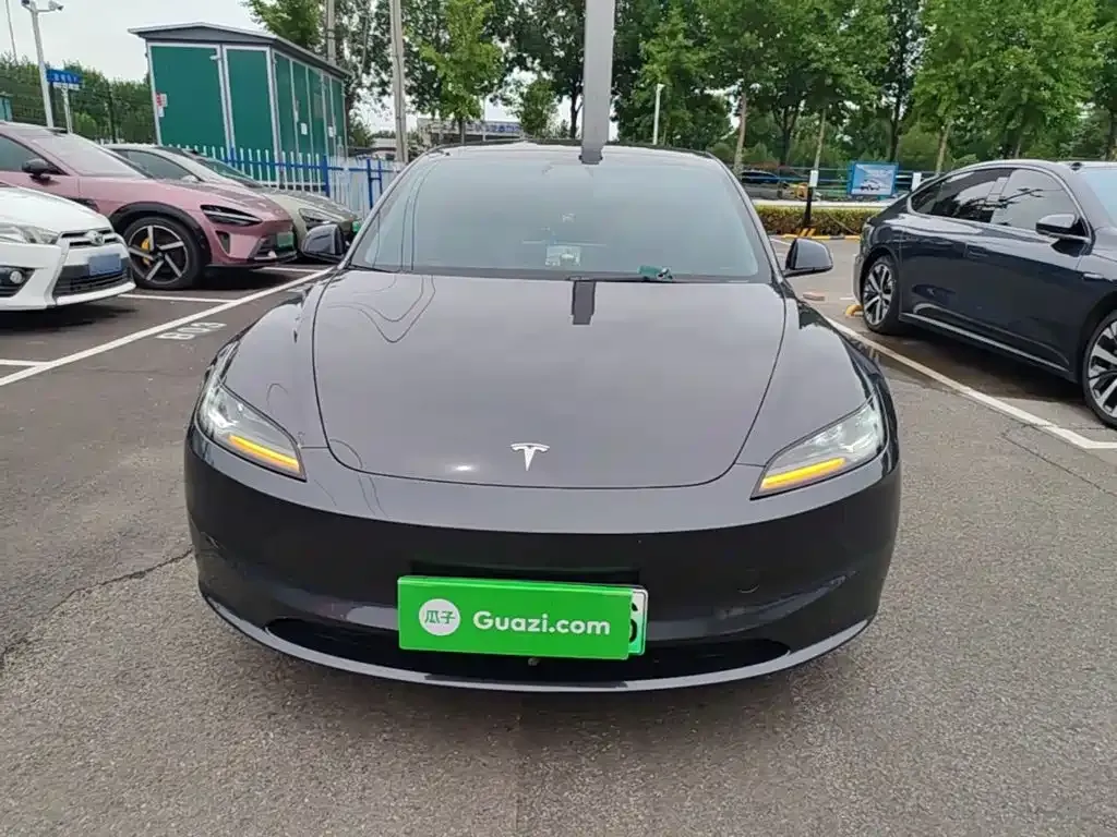 Tesla Model 3 — фото 6