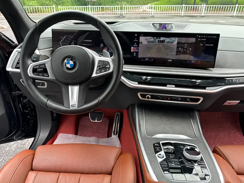 BMW X7 — фото 3