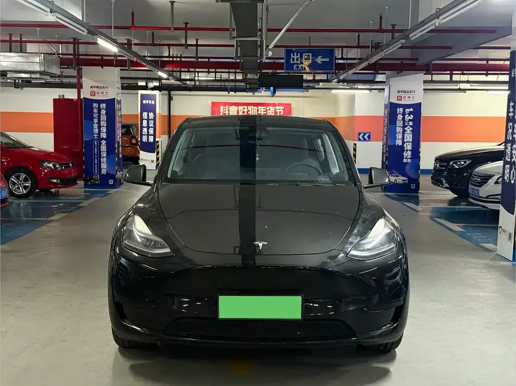 Tesla Model Y — фото 5