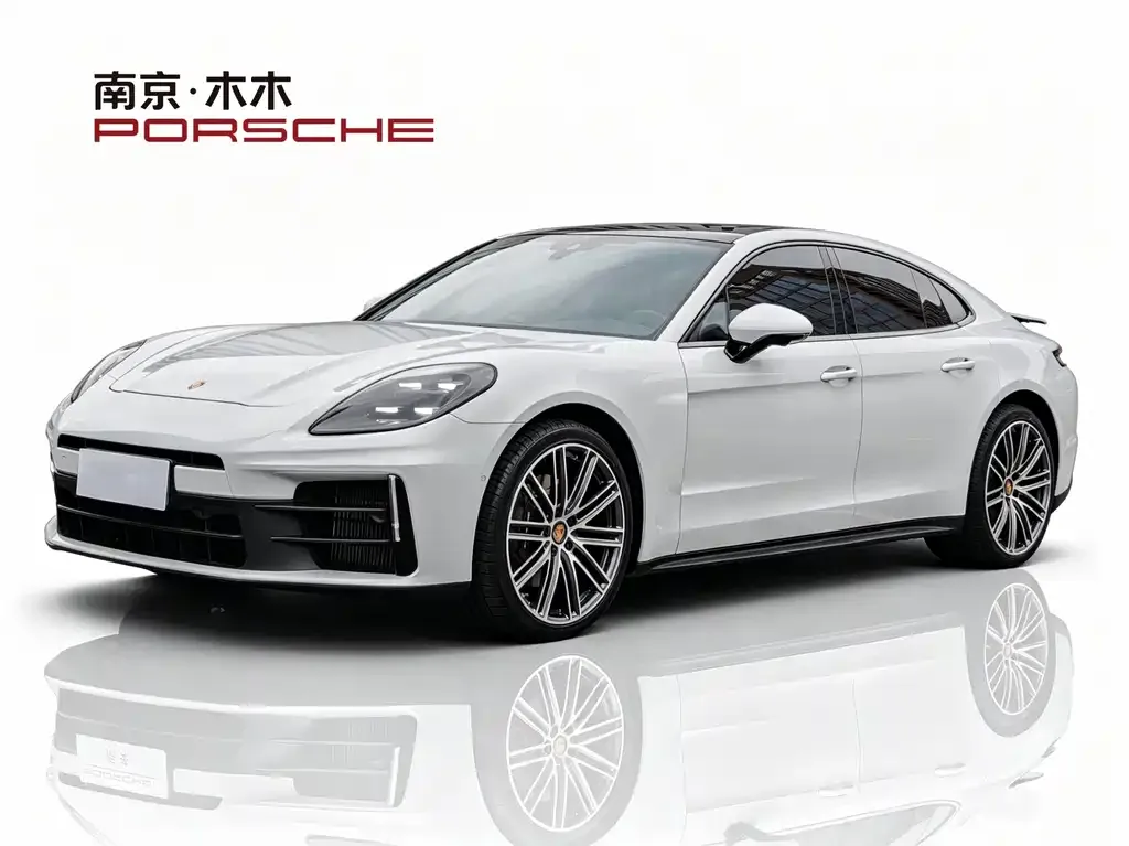 Porsche Panamera — фото 1