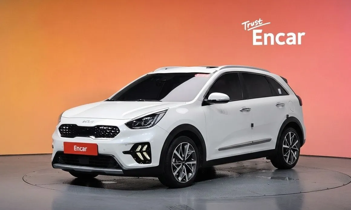 Kia Niro — фото 1
