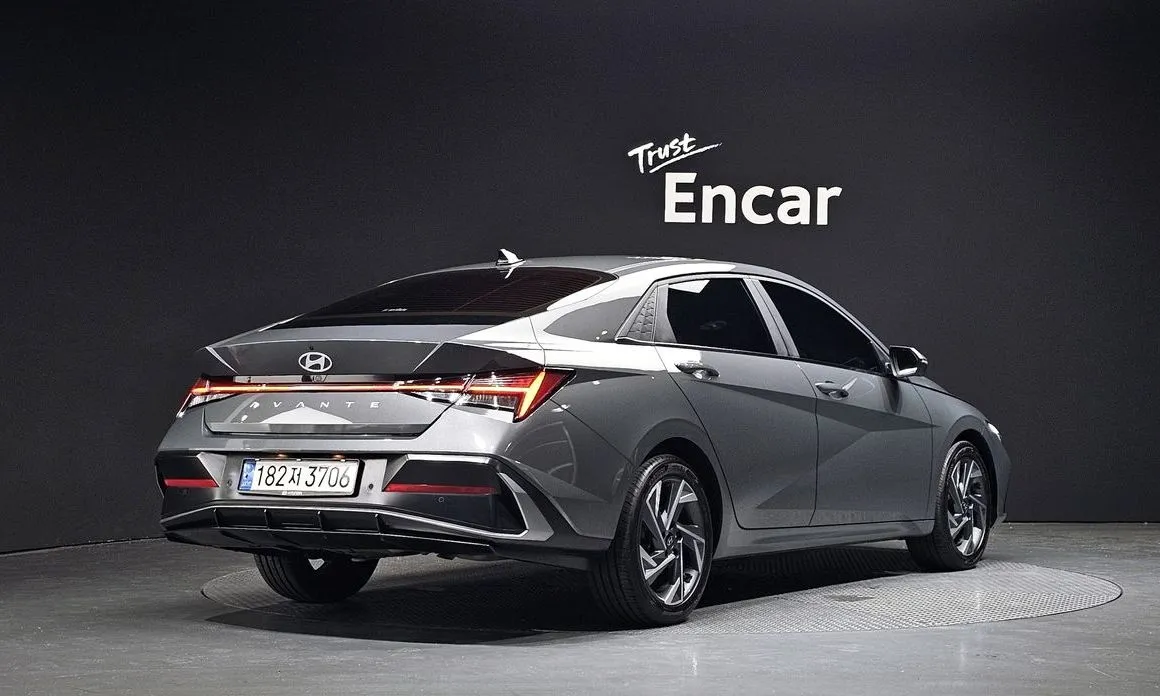 Hyundai AVANTE — фото 5