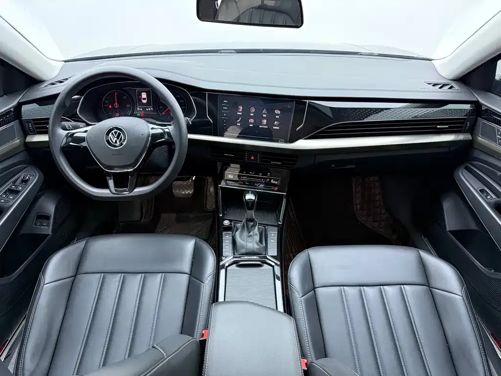 Volkswagen 帕萨特插电混动 — фото 8