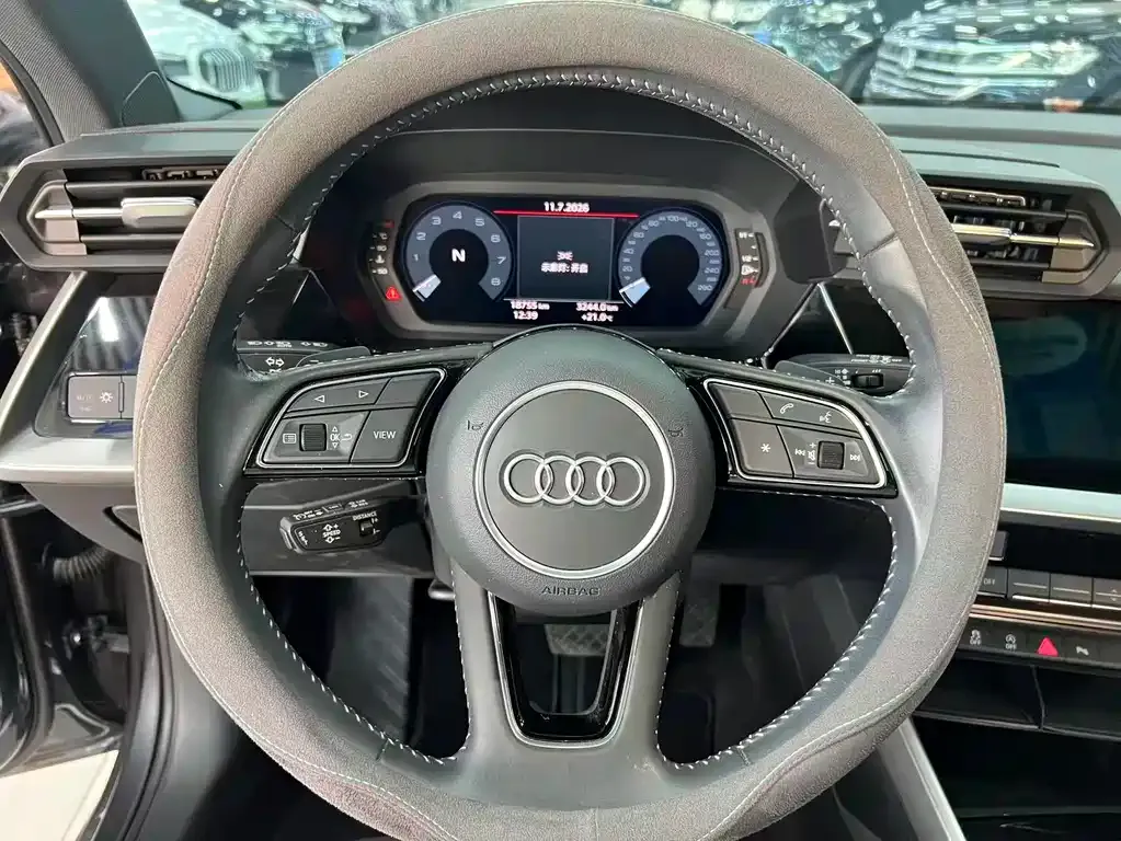 Audi A3 — фото 9