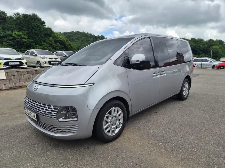 Hyundai Staria — фото 3