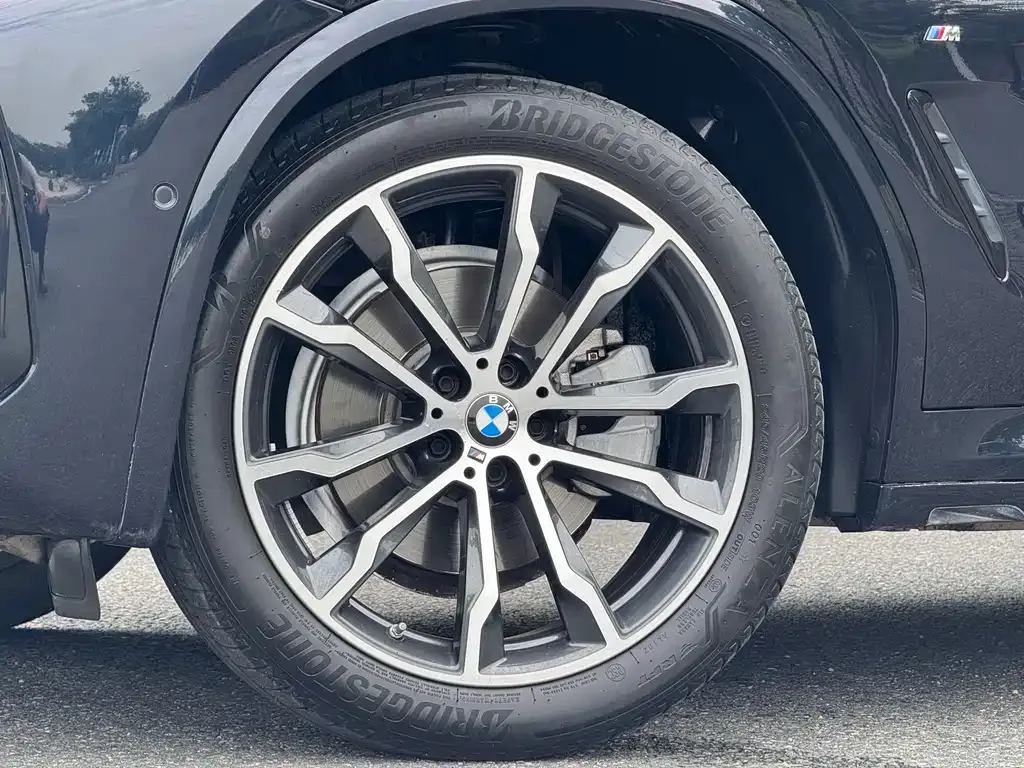 BMW X4 — фото 4