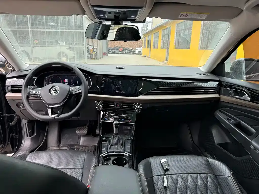 Volkswagen Passat — фото 6