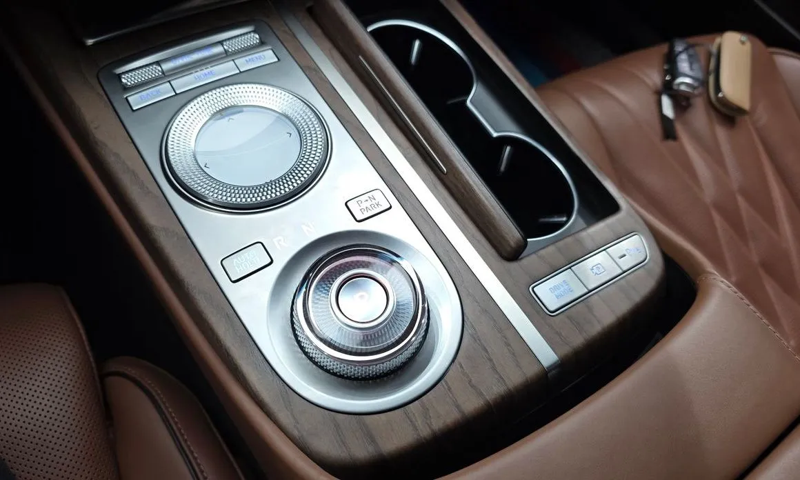 Genesis G80 — фото 2