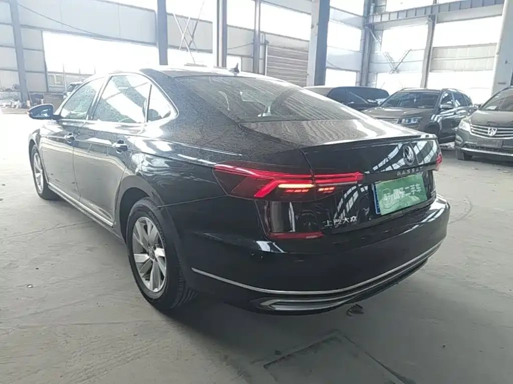 Volkswagen Passat 2021 из CN, фото 5