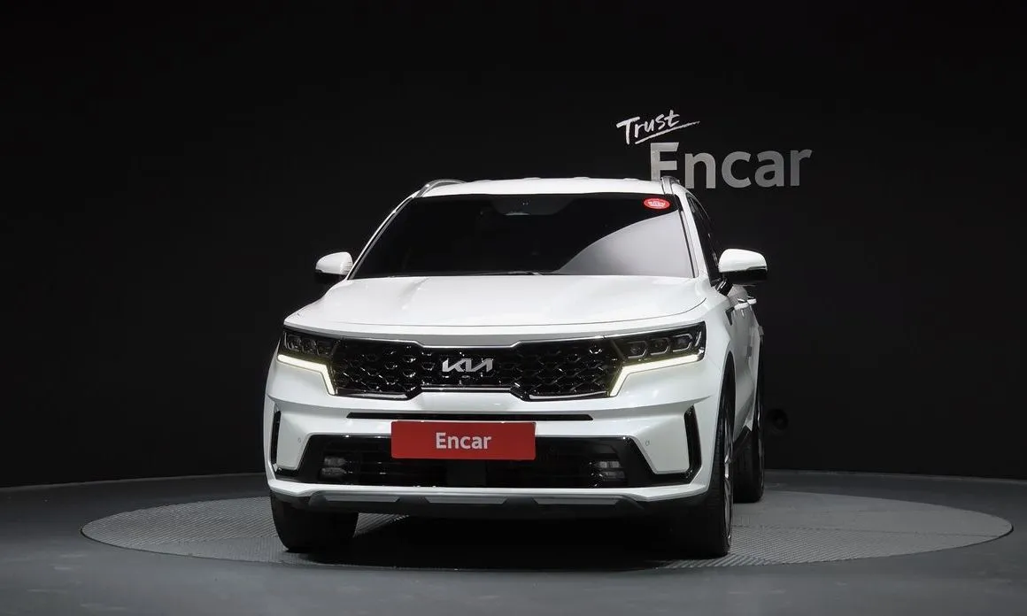 Kia Sorento — фото 5