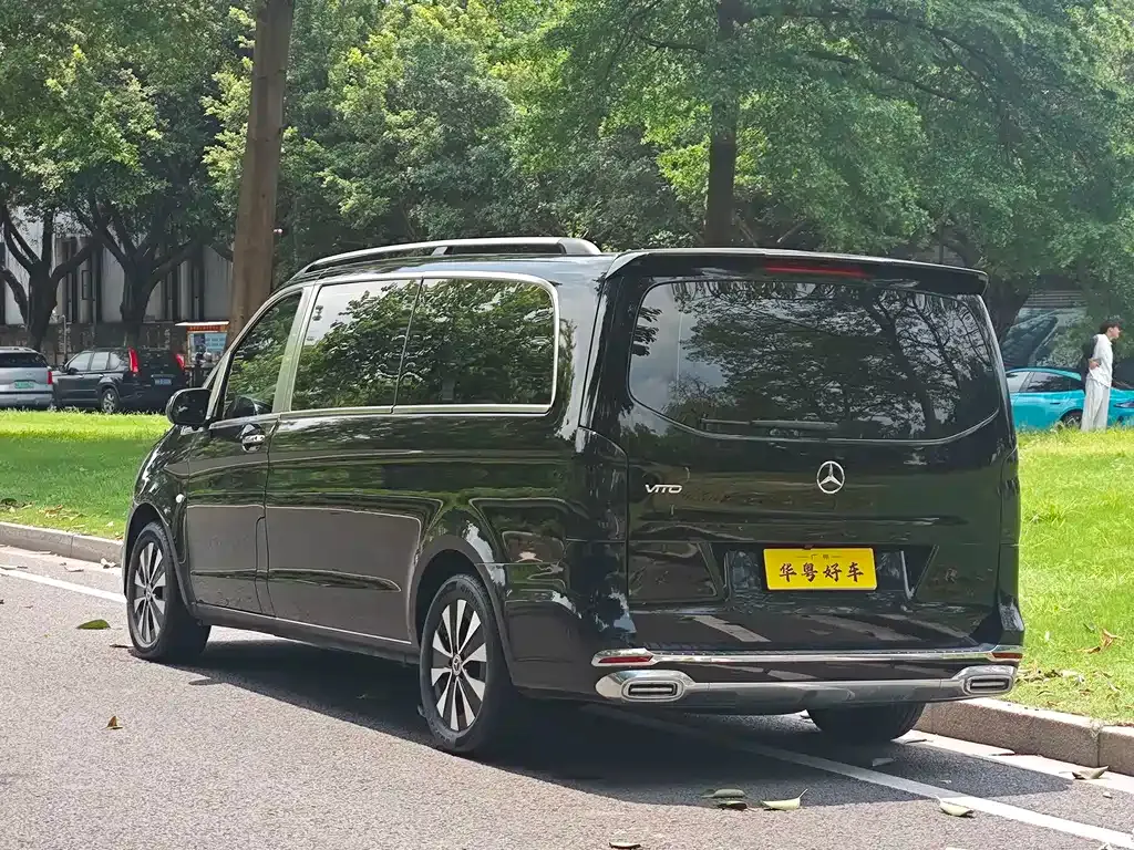Mercedes-Benz Vito — фото 10