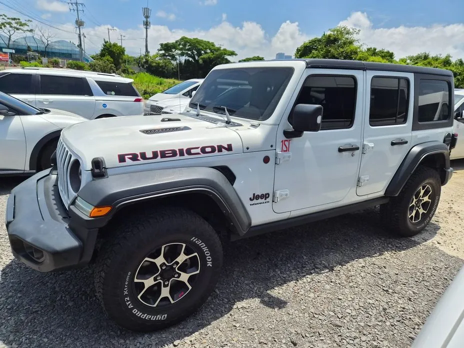 Jeep Wrangler 2023 из KR, фото 8