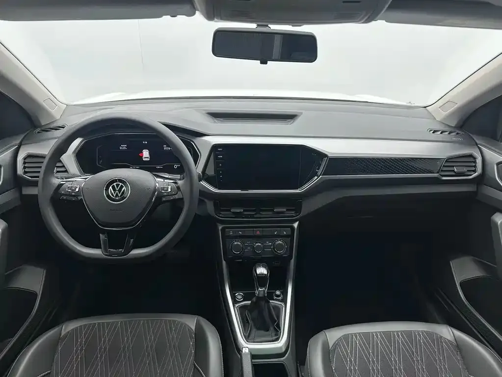 Volkswagen T-Cross — фото 5