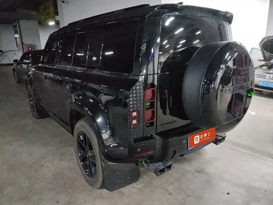 Land Rover Defender — фото 8