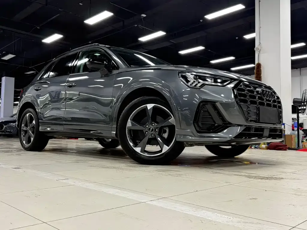 Audi Q3 — фото 6