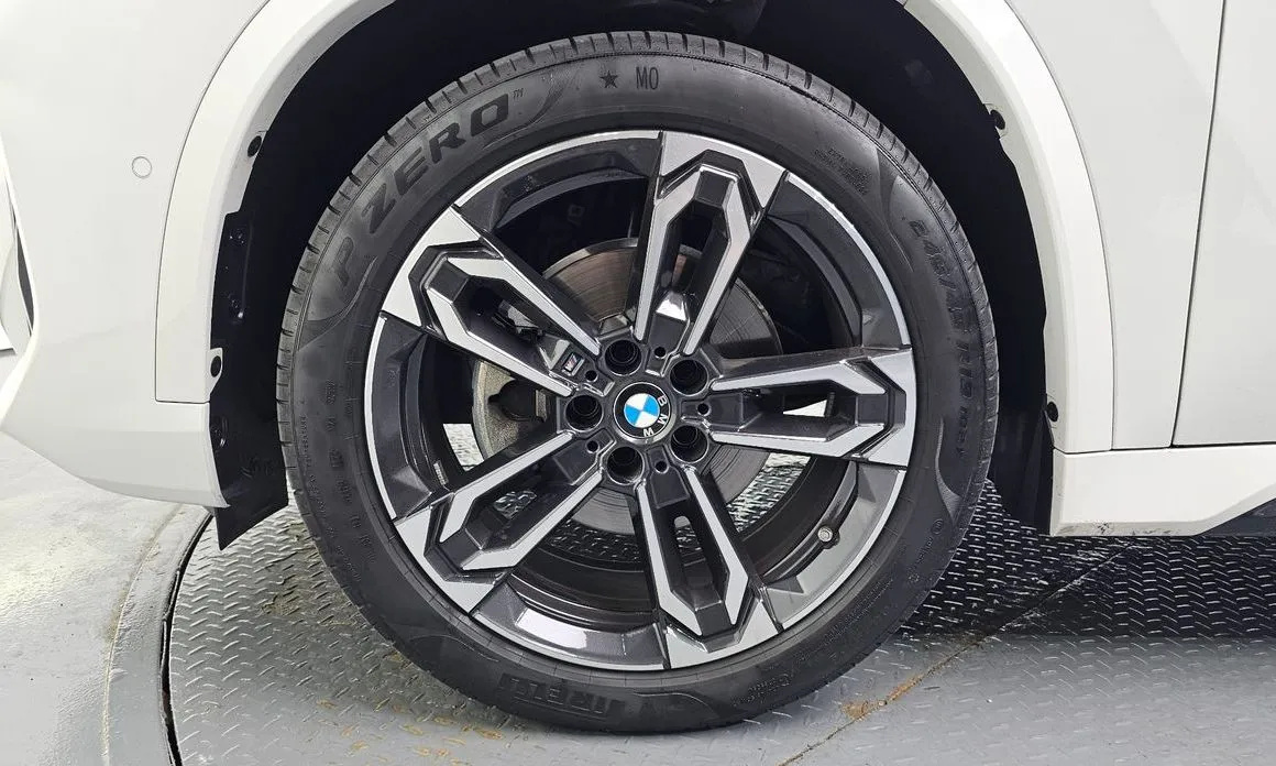 BMW X1 — фото 10