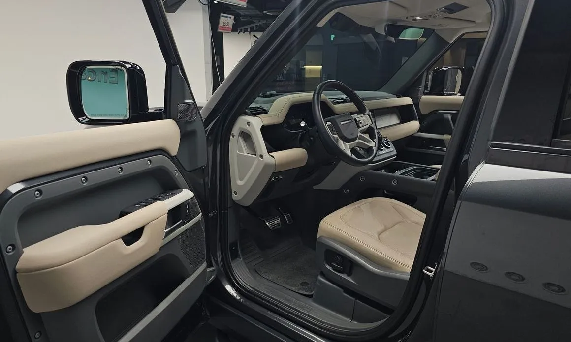 Land Rover Defender 2023 из KR, фото 9