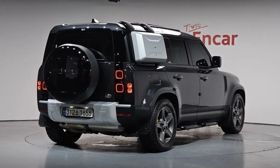 Land Rover Defender 2023 из KR, фото 3